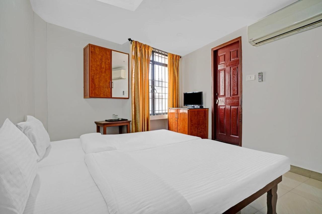 Collection O Aramam Executive Inn Kochi Eksteriør bilde